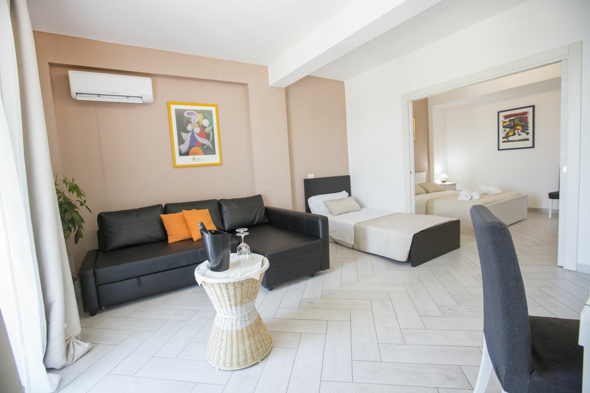 Belvedere Rent Rooms กัมโปเฟลิเช ดิ โรชเชลลา ภายนอก รูปภาพ